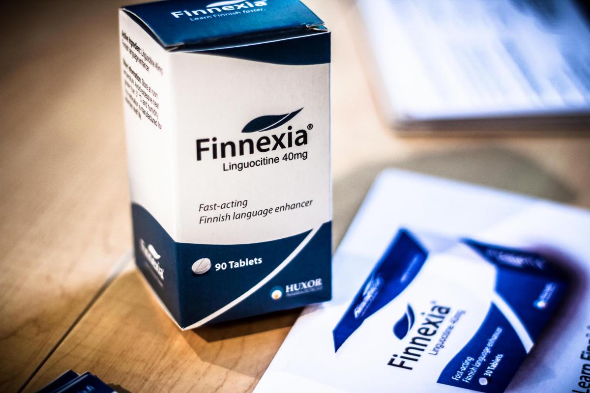 Taideprojekta varten tehty fiktiivinen Finnexia-lääkepakkaus