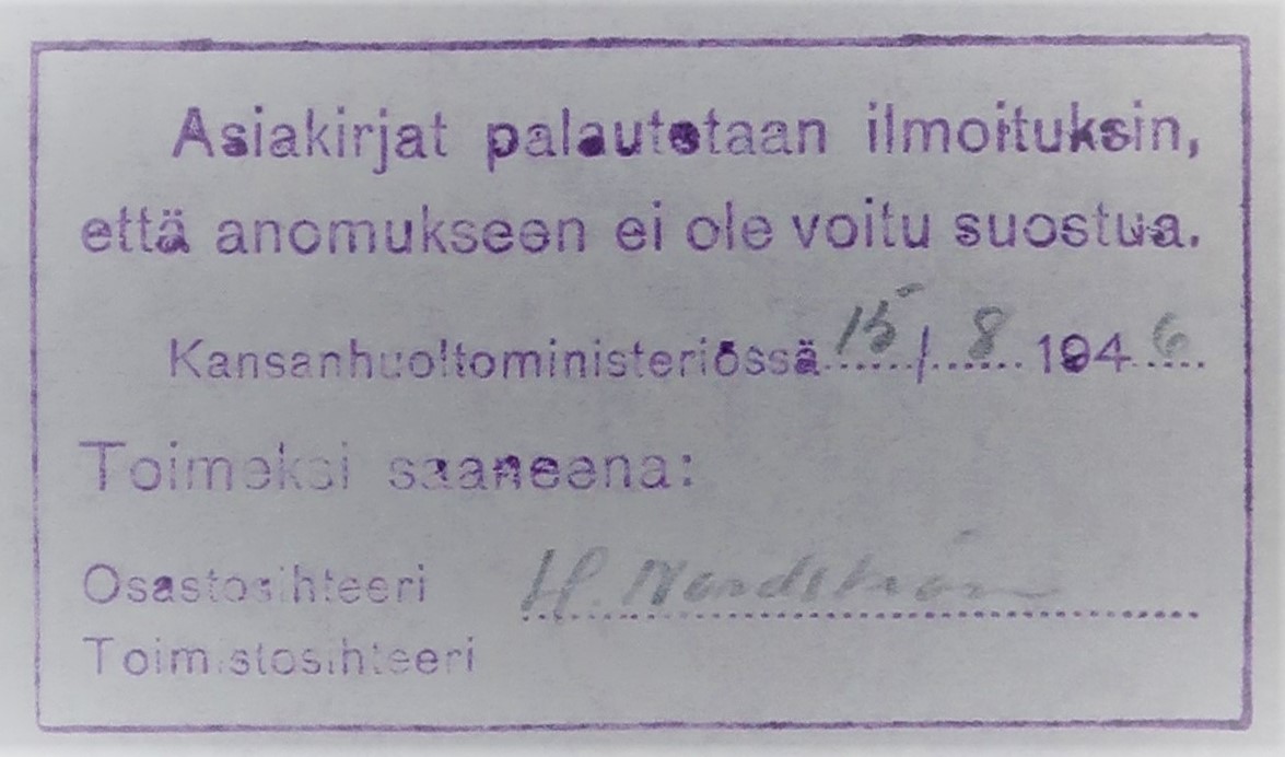 On 2 August 1946, the Sibelius Academy Foundation applied for a purchase permit from the City of Helsinki's Rationing Board for 50 kg of floor polishing wax and 15 litres of turpentine. The grounds for the application were as follows: ‘In justifying our request, let us mention that the Conservatory concert hall and its entrance halls are used every day, often twice, by an audience of 800 people.’ The application was rejected. 