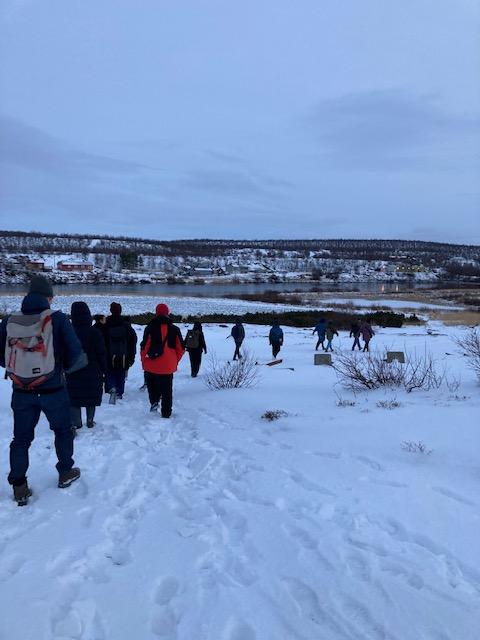 People wandering in Kautokeino