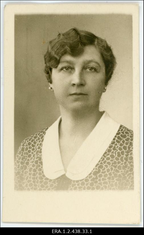 Sigrid von Hörschelmann-Antropoff passikuvassa vuonna 1933